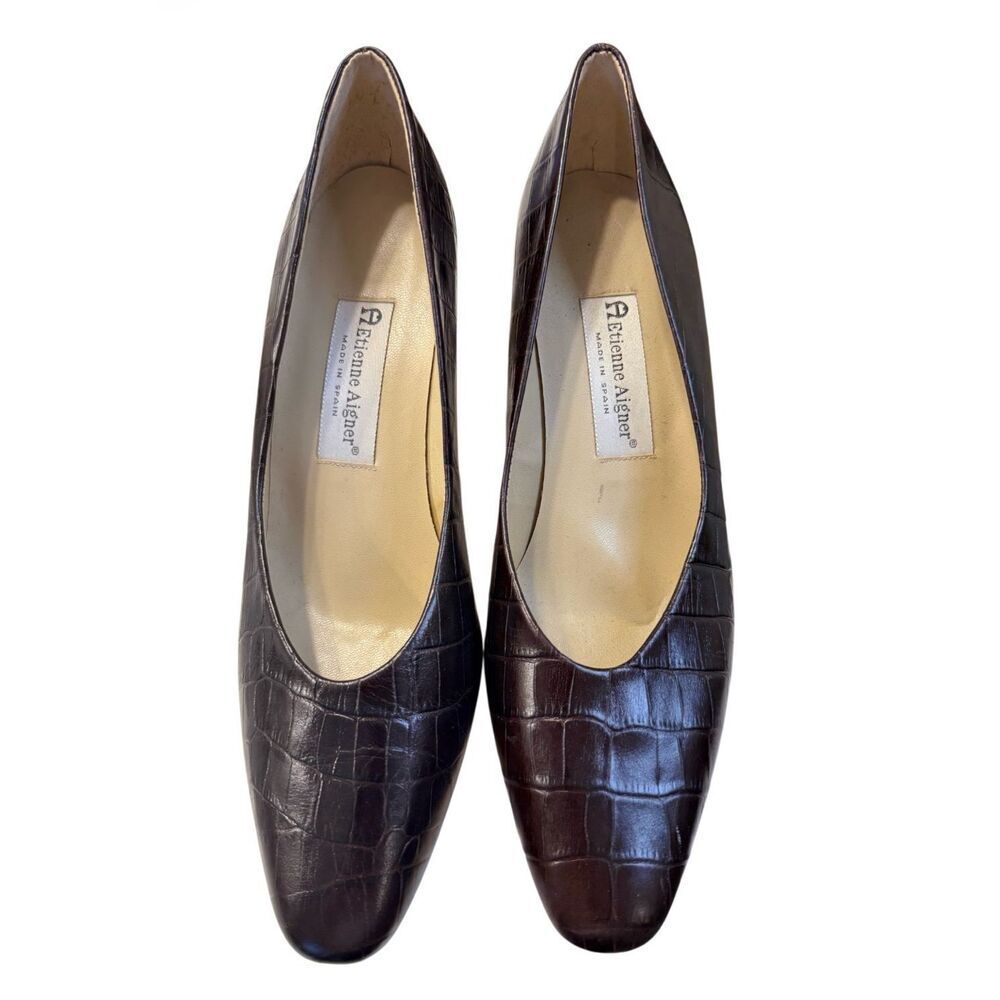 Etienne Aigner  "Taylor" Chocolate Brown Embossed Croc Pumps Sz. 10 Spain
